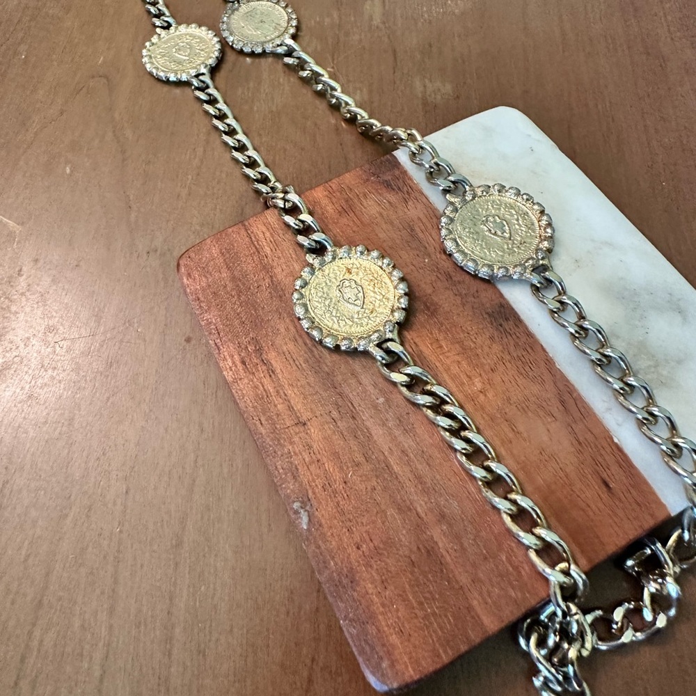 Costume Spanish necklace - costume